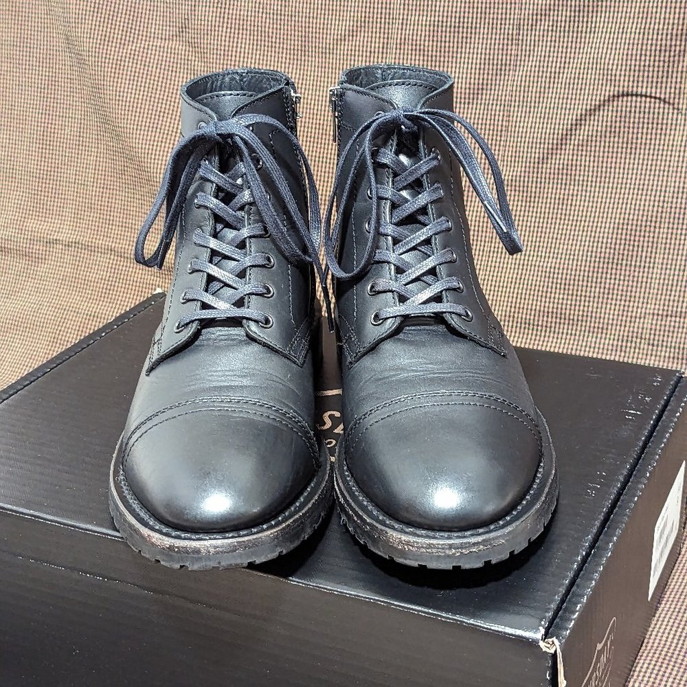 Thursday Major Zipper Boot - Black - Size 9 - Like NEW - Picture 2 of 12